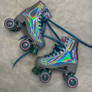 Impala Roller Skates Holographic